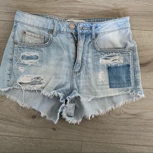 Garage festival shorts